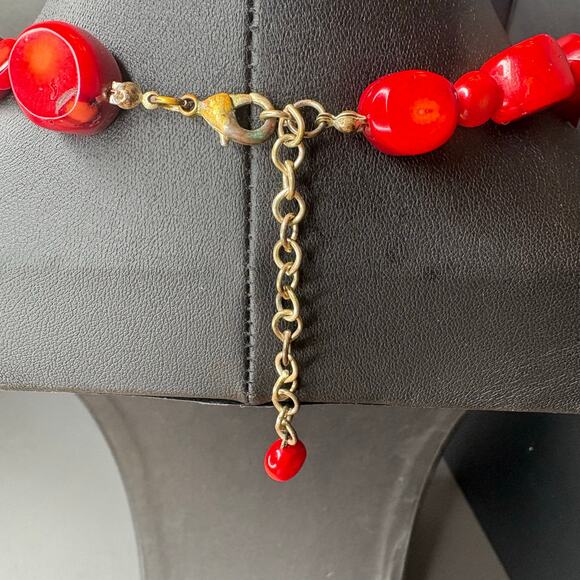 Chunky Red Bamboo Coral Necklace 13"/2" - Picture 4 of 4